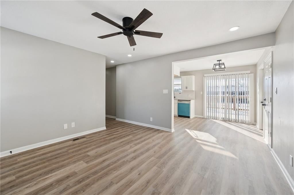 103 W Edgewood Drive — photo 5