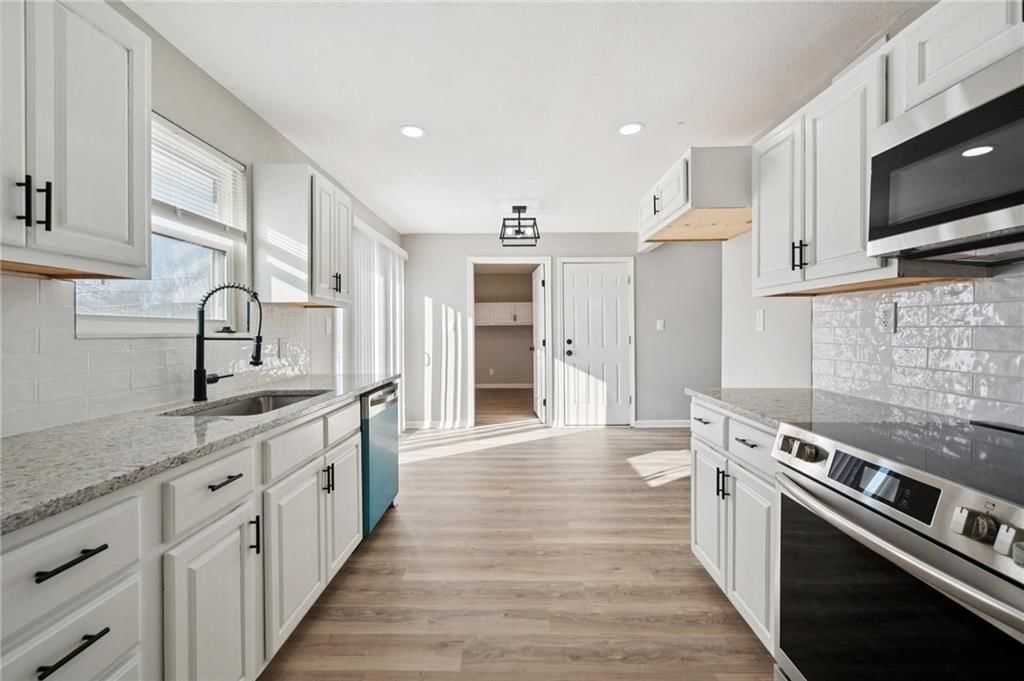 103 W Edgewood Drive — photo 6