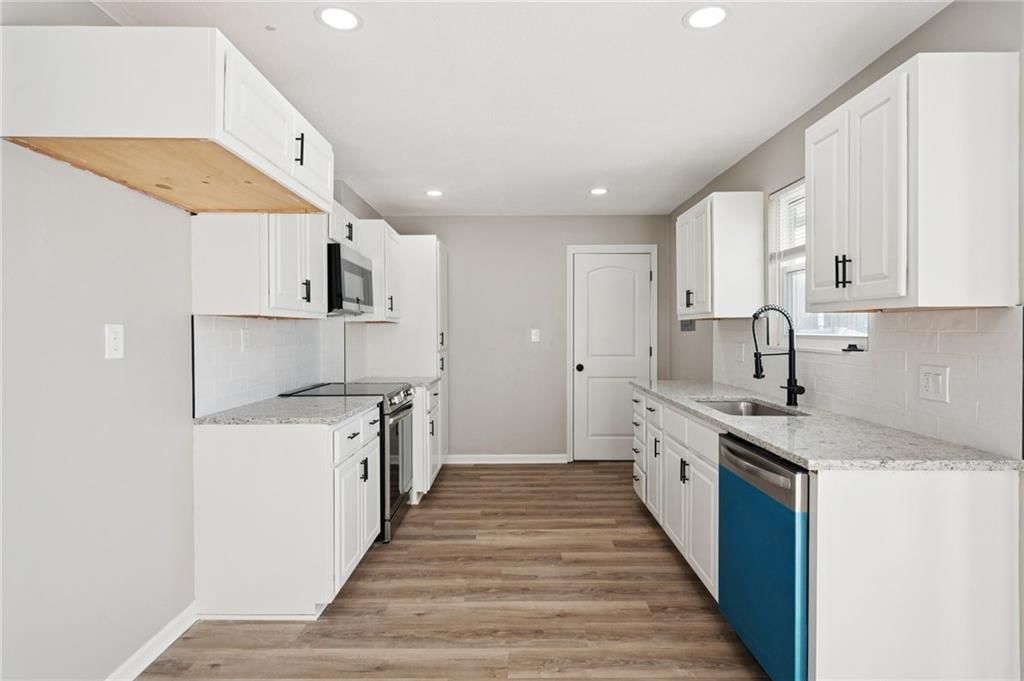 103 W Edgewood Drive — photo 8