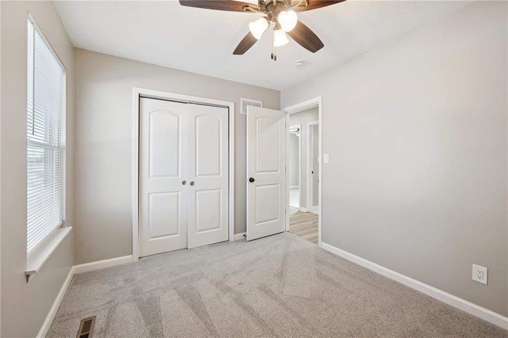 103 W Edgewood Drive — photo 13