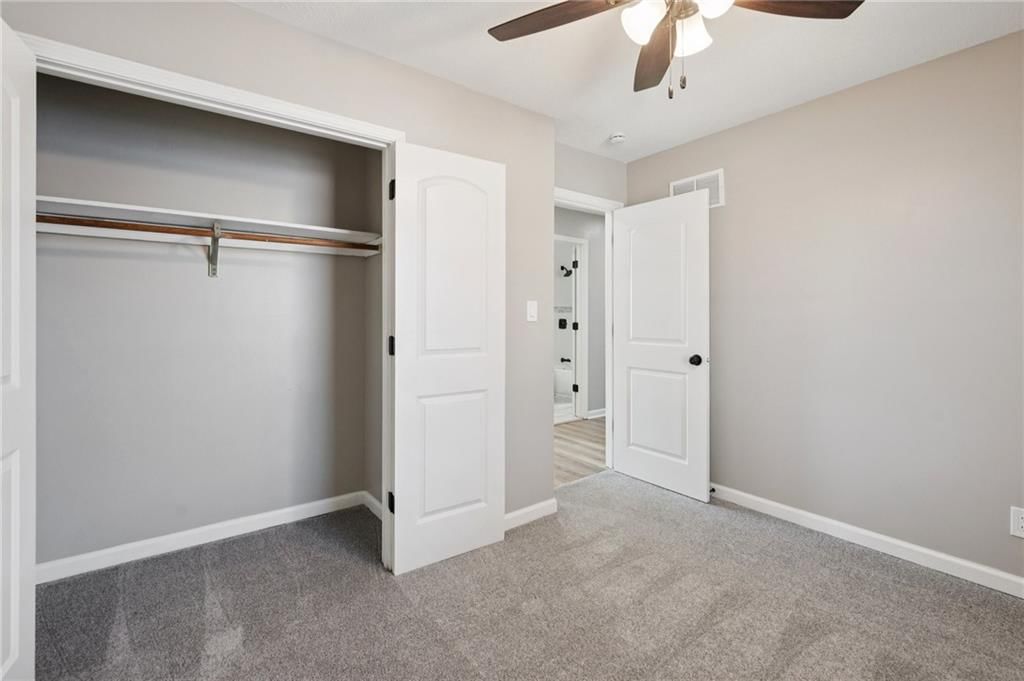 103 W Edgewood Drive — photo 15