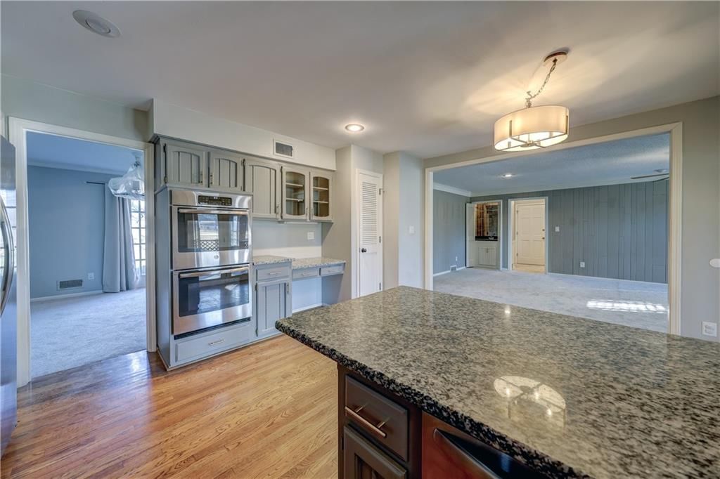 12734 Overbrook Road — photo 4