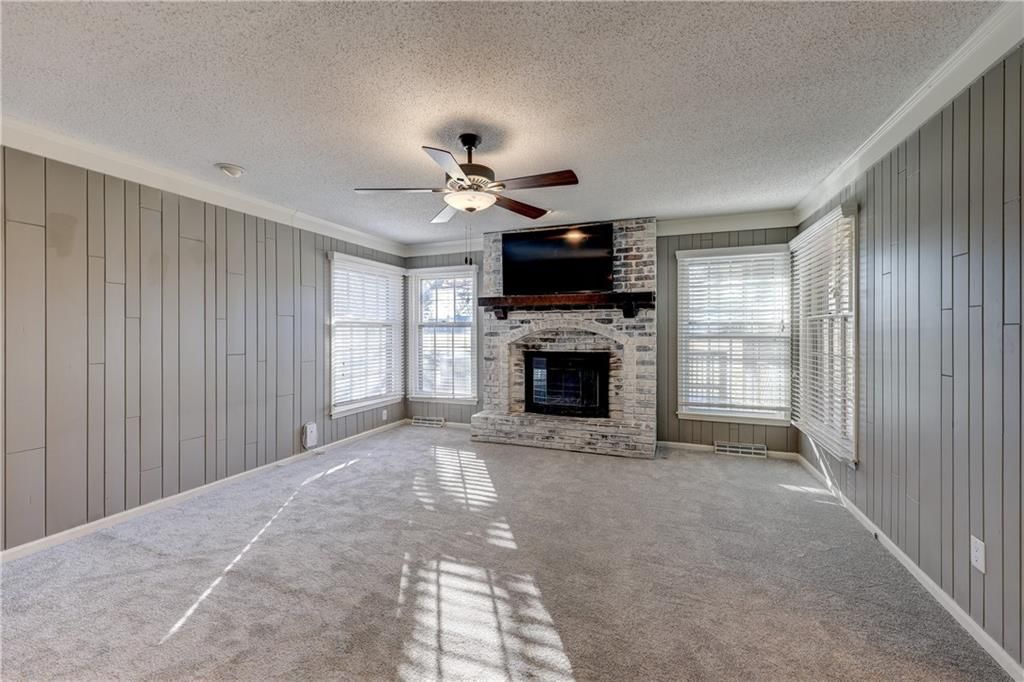 12734 Overbrook Road — photo 8