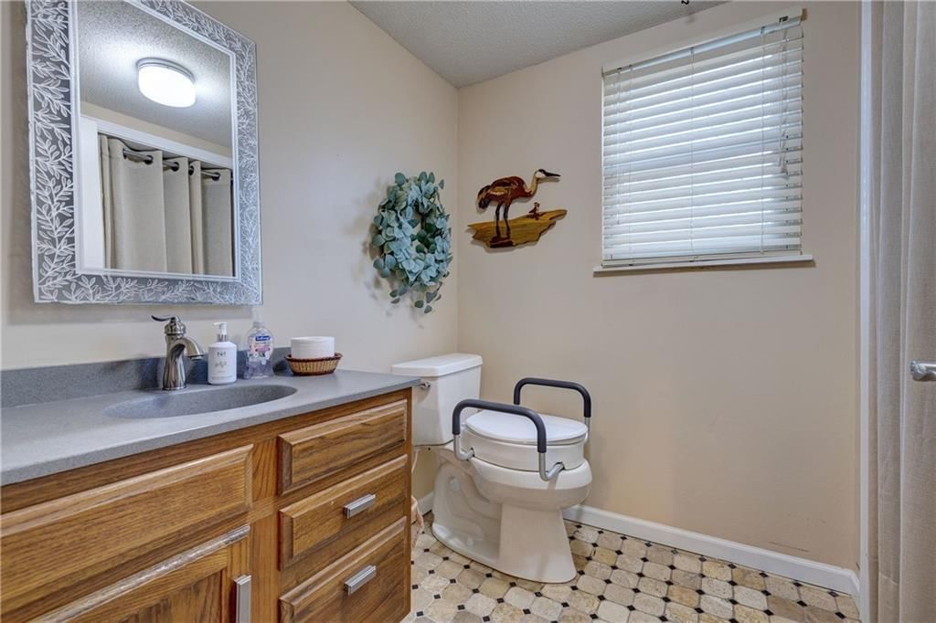 8740 Park Street — photo 25