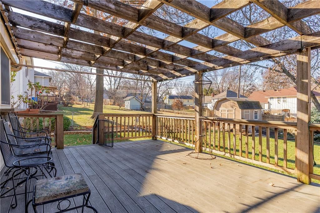 8740 Park Street — photo 31