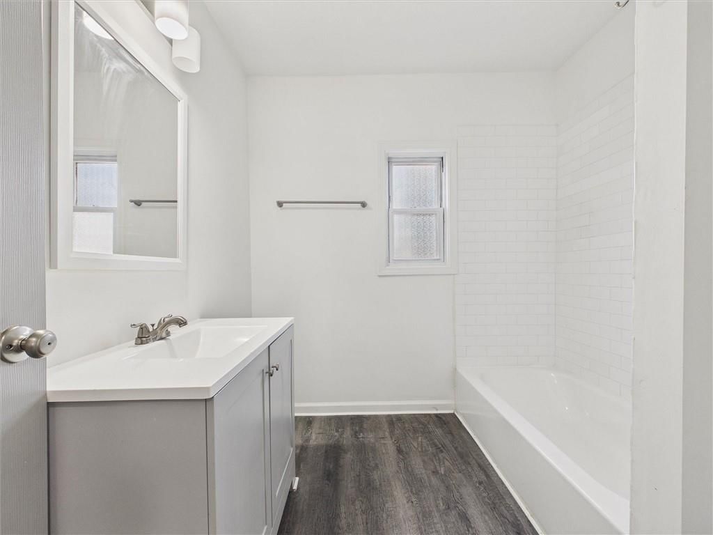2421 Chestnut Avenue — photo 14