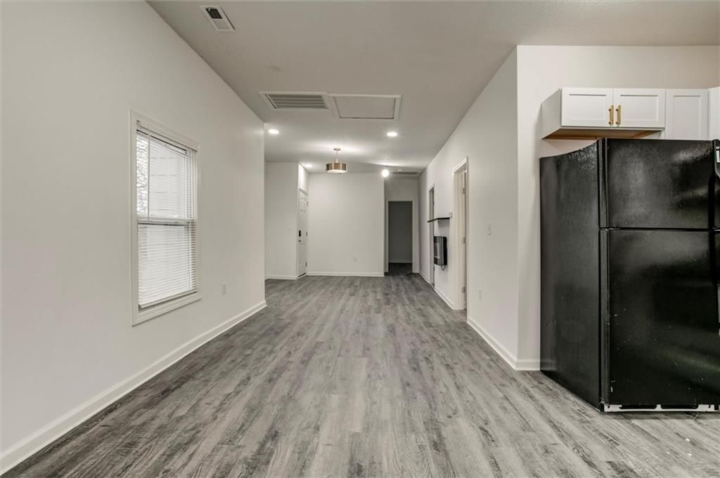 2421 Chestnut Avenue — photo 24