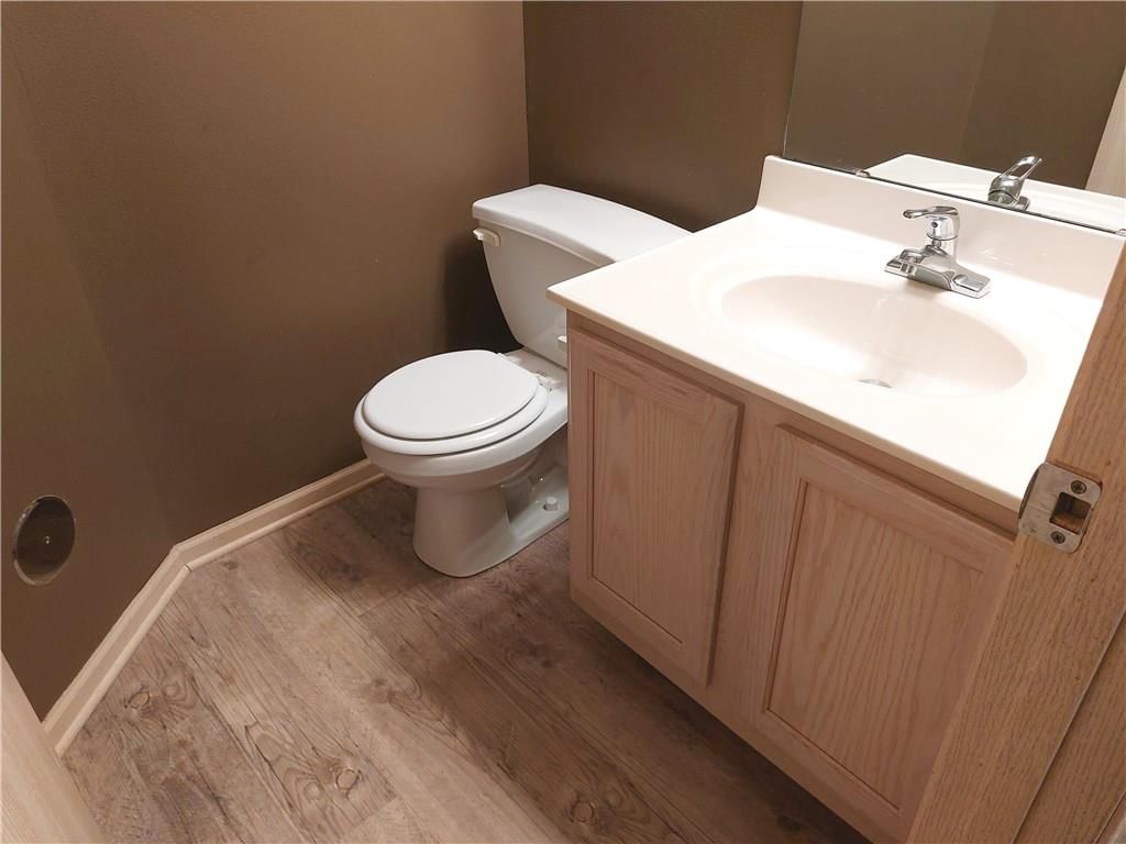 8039 N Elmwood Avenue — photo 17