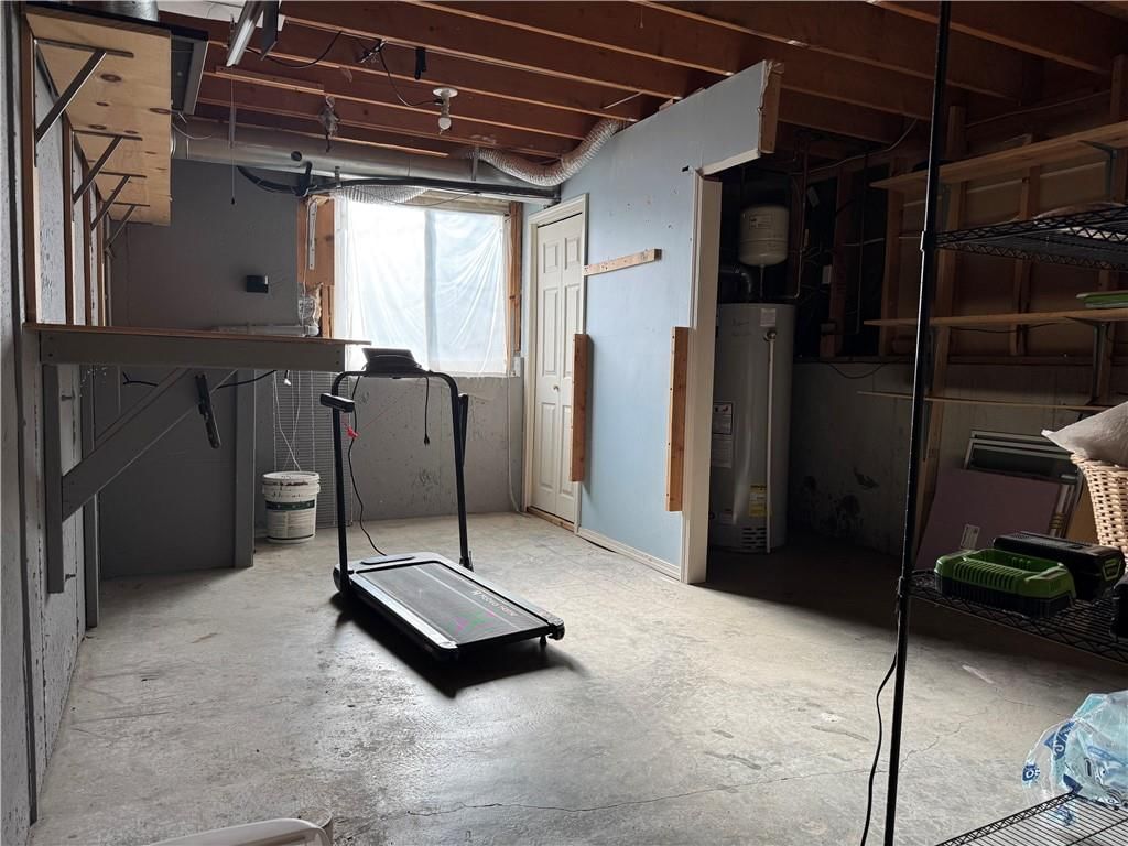 300 N Hickory Street — photo 21