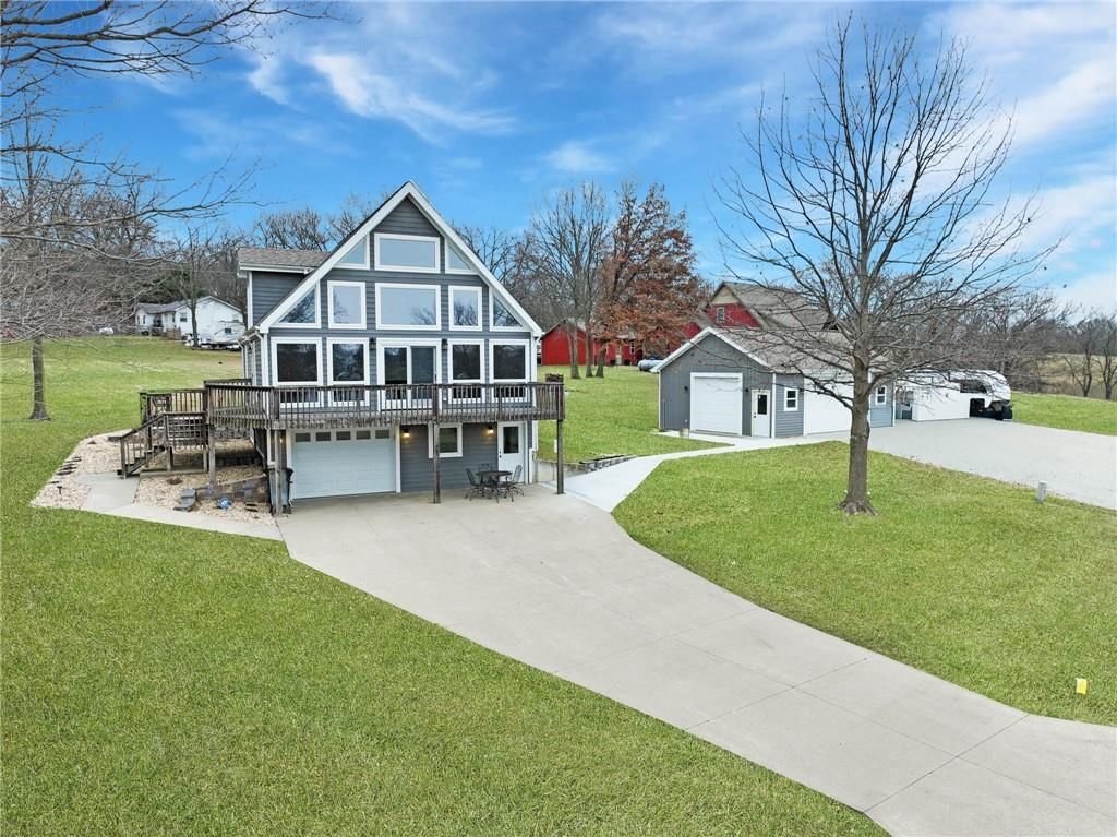 385 Lake Viking Terrace — photo 3