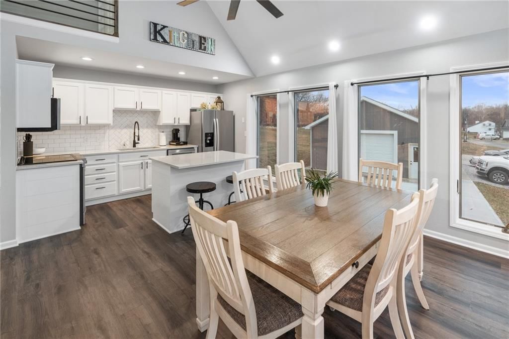 385 Lake Viking Terrace — photo 15