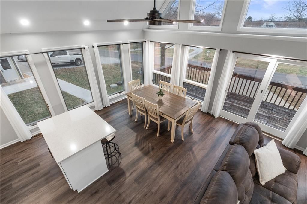385 Lake Viking Terrace — photo 18