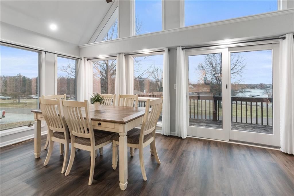 385 Lake Viking Terrace — photo 19