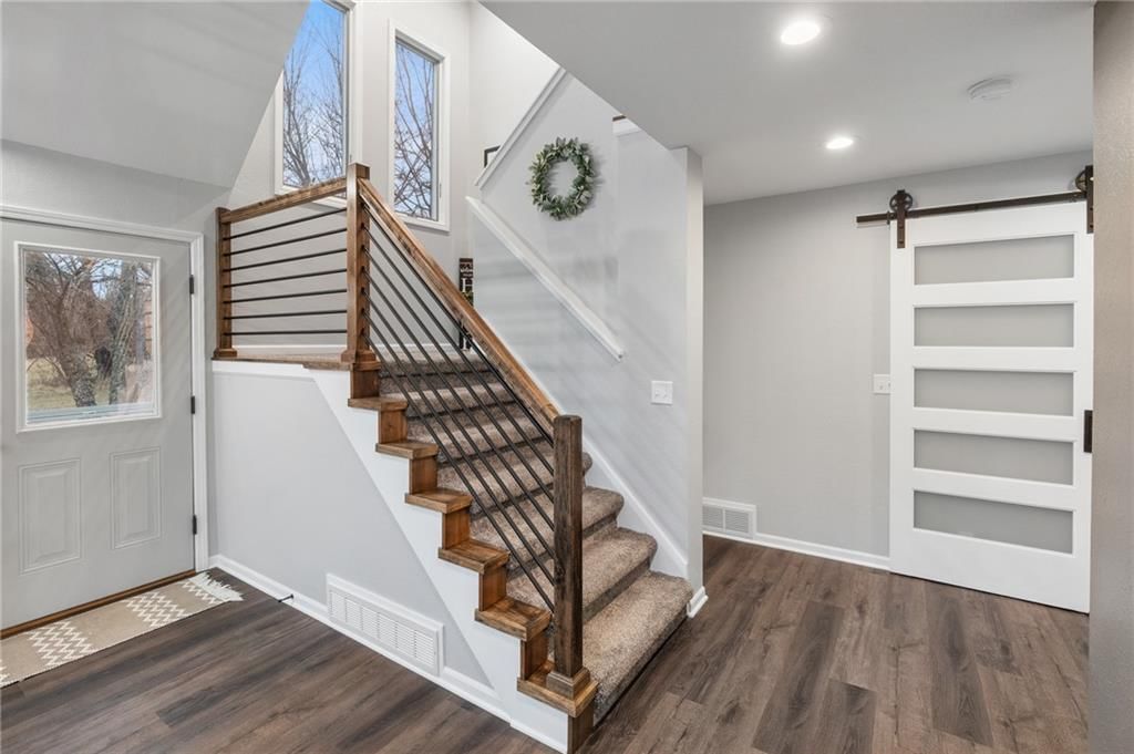 385 Lake Viking Terrace — photo 42