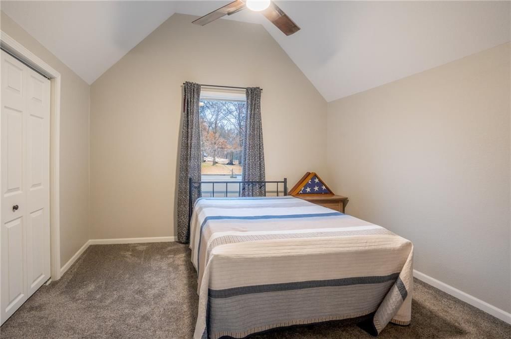 385 Lake Viking Terrace — photo 44