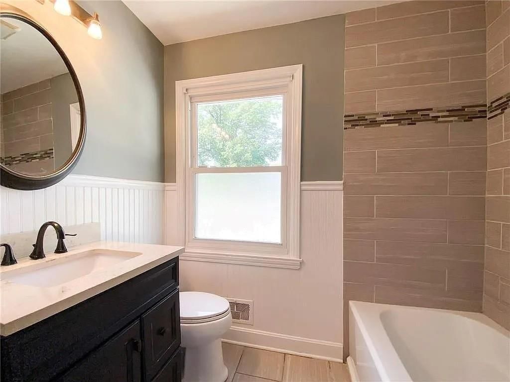 8307 Holmes Road — photo 12
