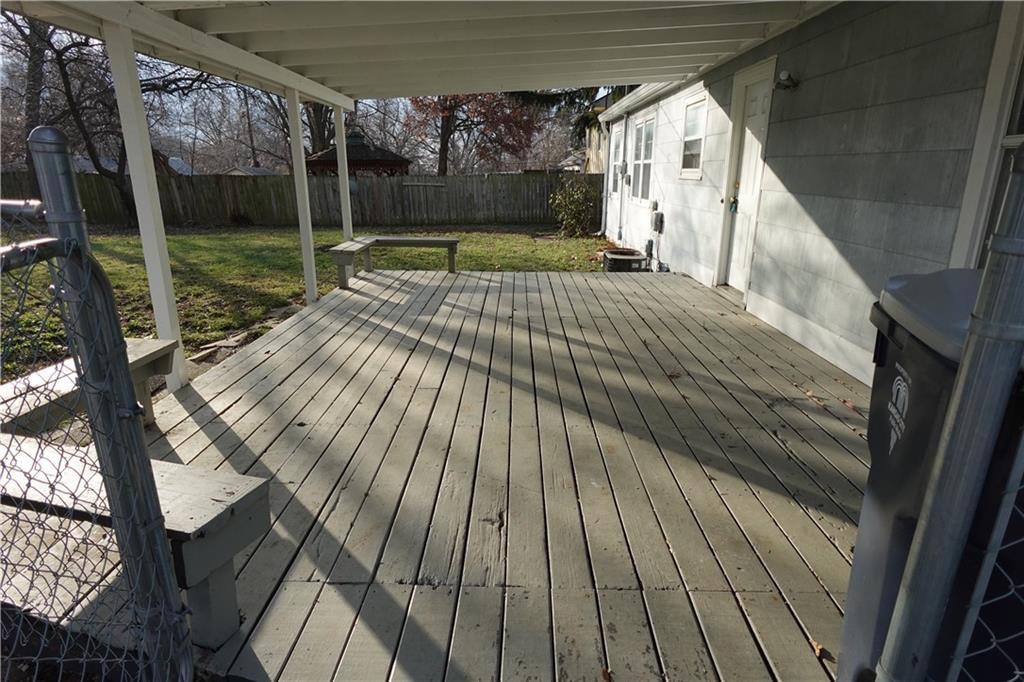 4429 N Oak Trafficway — photo 16