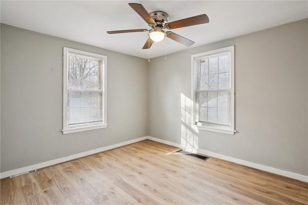 5626 Farrow Avenue — photo 14