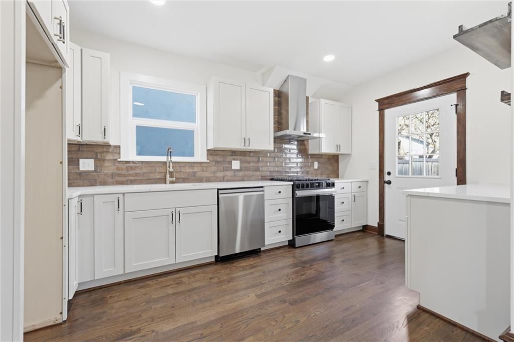 3025 Campbell Street — photo 12