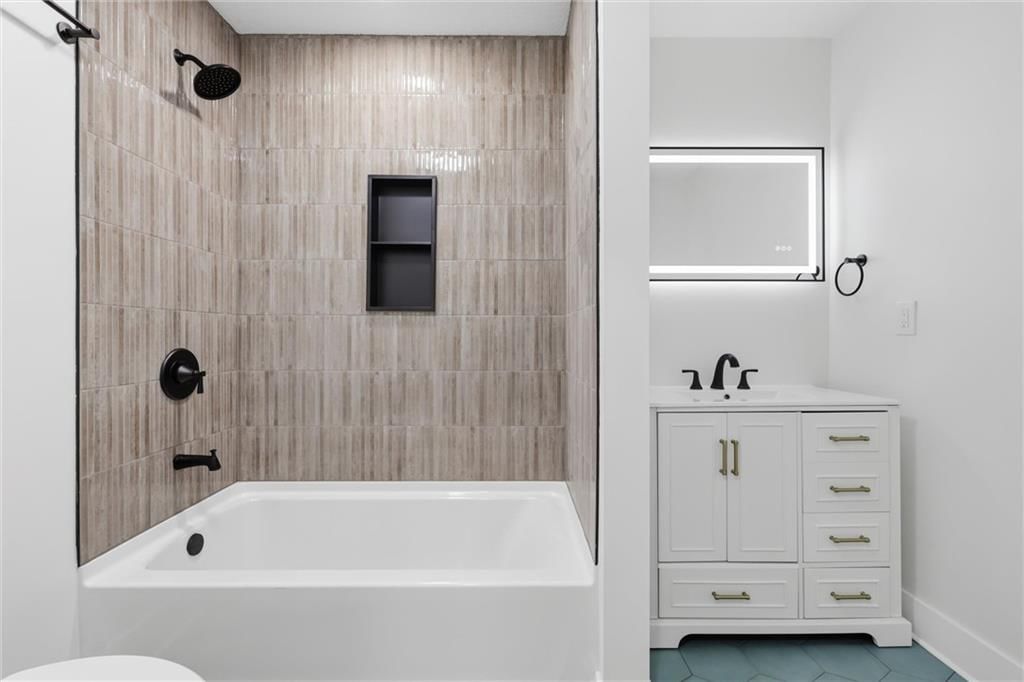 3025 Campbell Street — photo 24