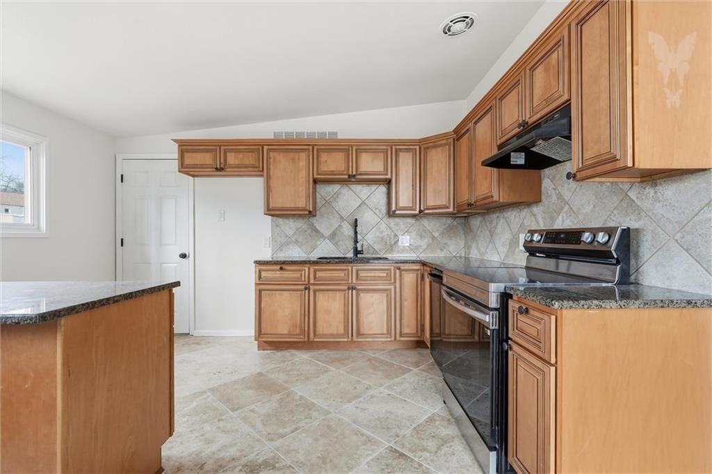 1204 NE 67th Street — photo 15