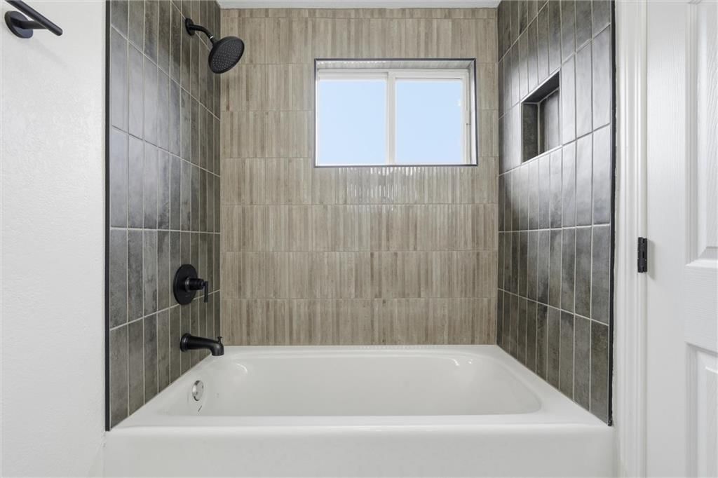 1204 NE 67th Street — photo 24