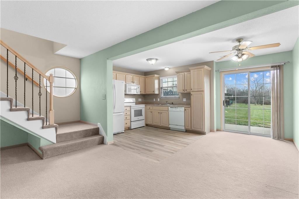 1228 NW Hidden Ridge Circle — photo 15
