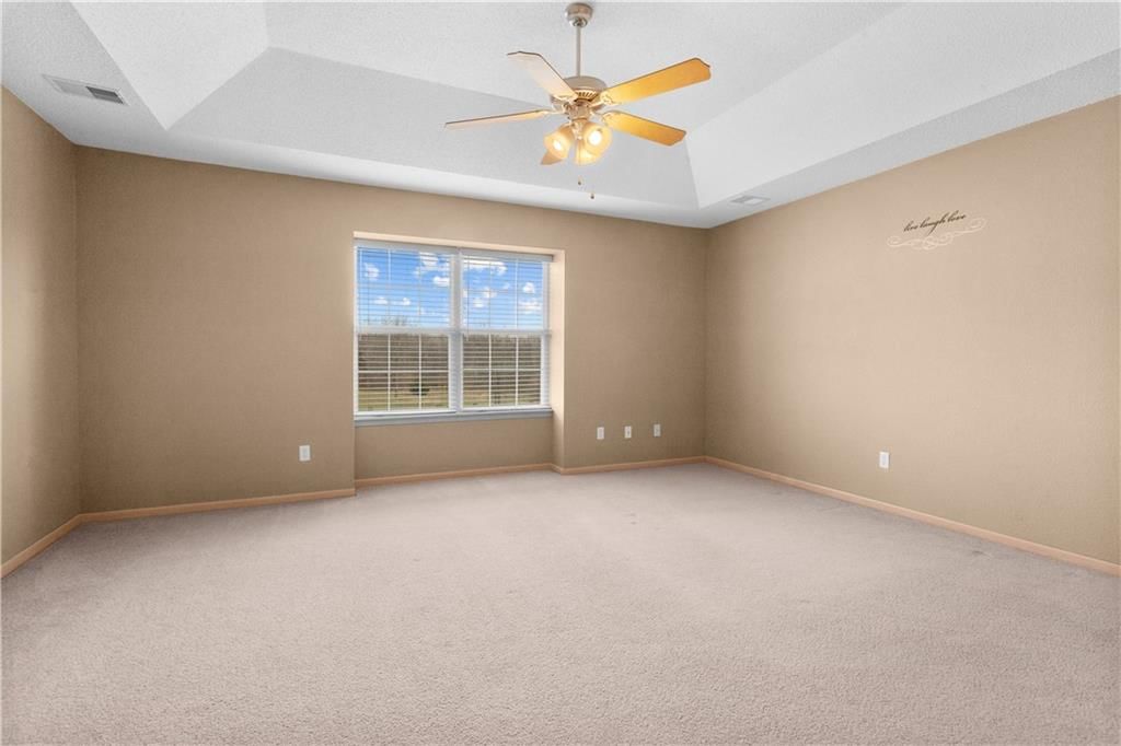 1228 NW Hidden Ridge Circle — photo 25