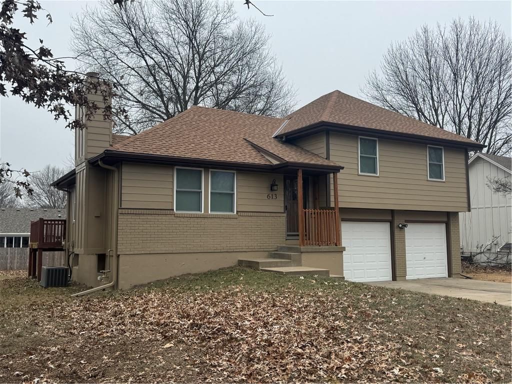 613 SE Westwind Drive — photo 33
