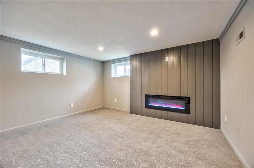 10009 Grandview Drive — photo 14