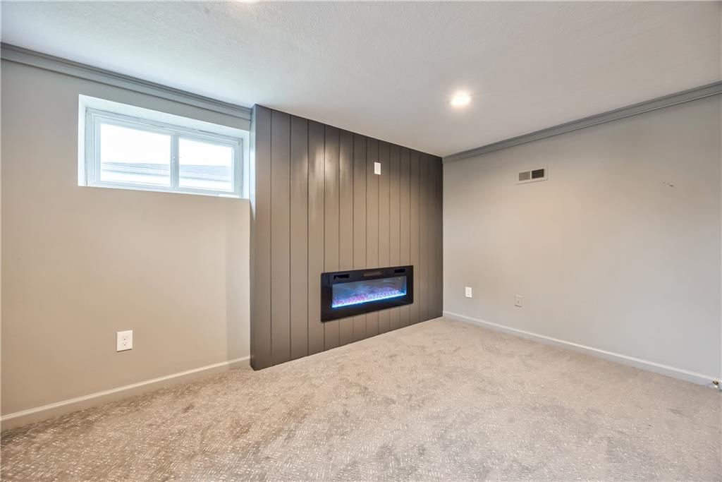 10009 Grandview Drive — photo 17