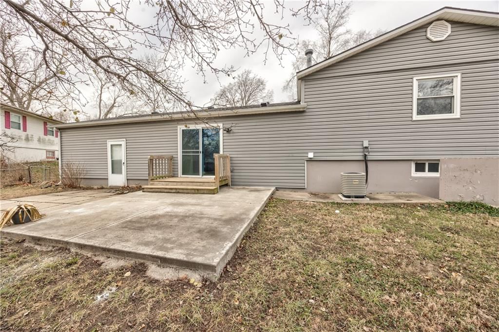 10009 Grandview Drive — photo 31