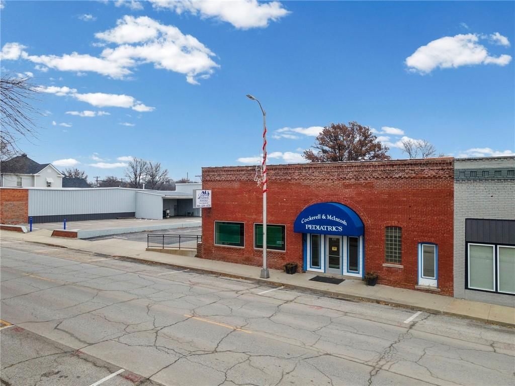 1717 N Main Street — photo 16