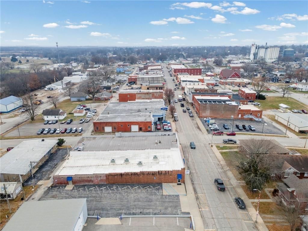 1717 N Main Street — photo 48