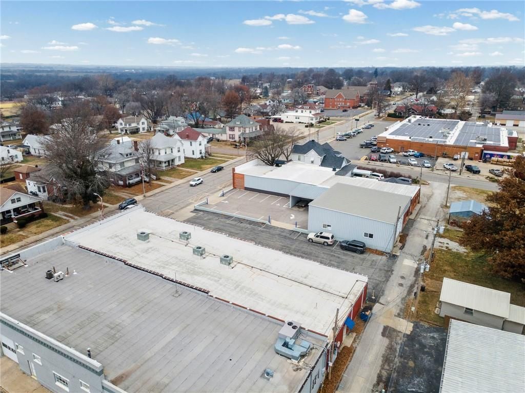 1717 N Main Street — photo 50