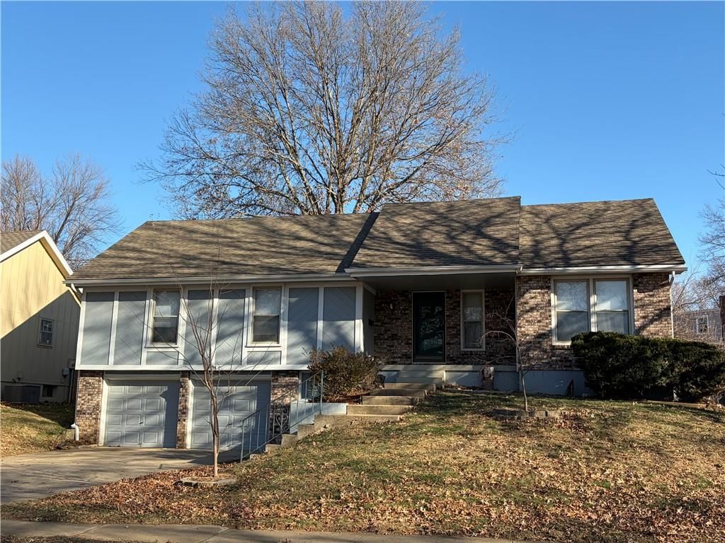 1804 SW New Orleans Avenue, Lee's Summit, MO