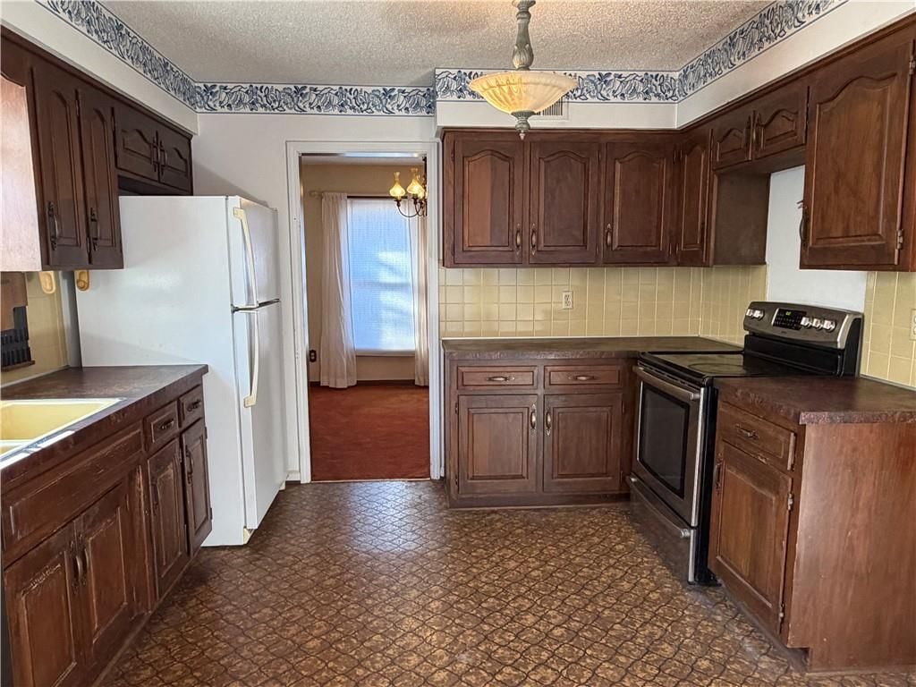 1804 SW New Orleans Avenue — photo 4
