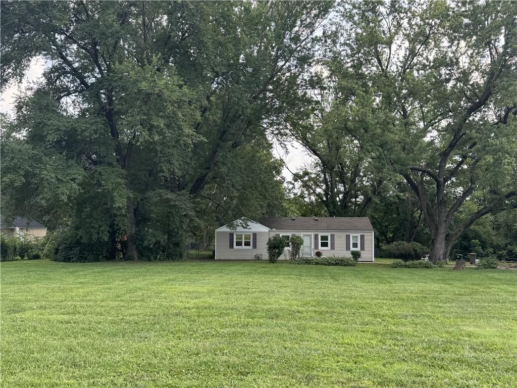 7849 Richland Avenue — photo 3