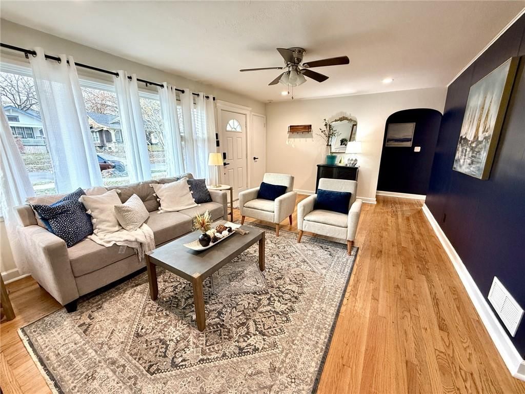 740 SW Jewell Avenue — photo 3