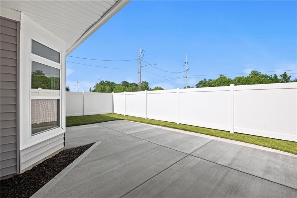 11471 Webster Avenue — photo 16