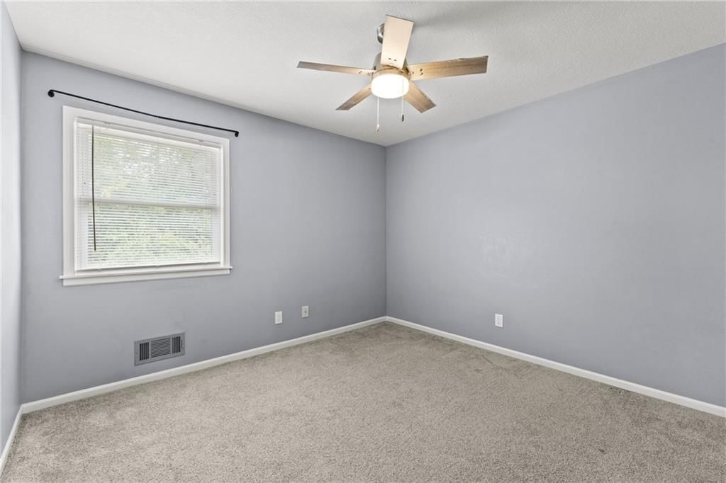 1124 N Curtis Street — photo 20