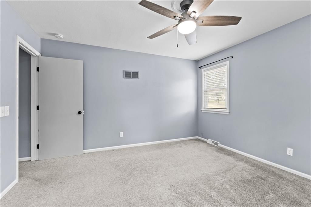 1124 N Curtis Street — photo 23