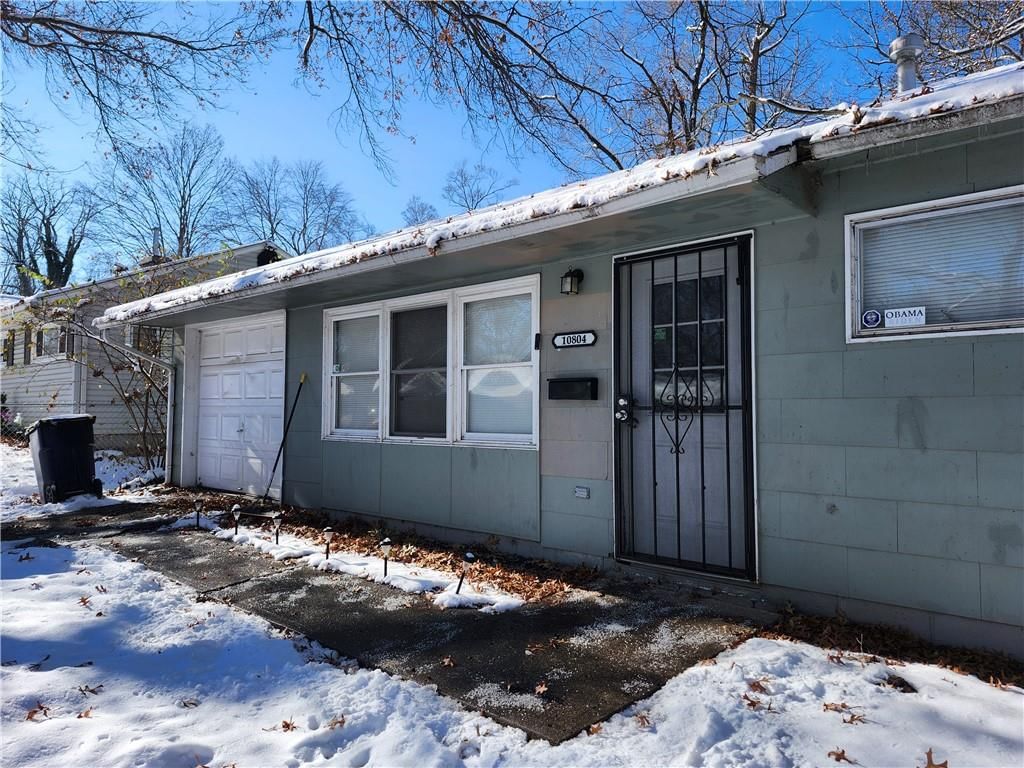 10804 Newton Avenue — photo 2