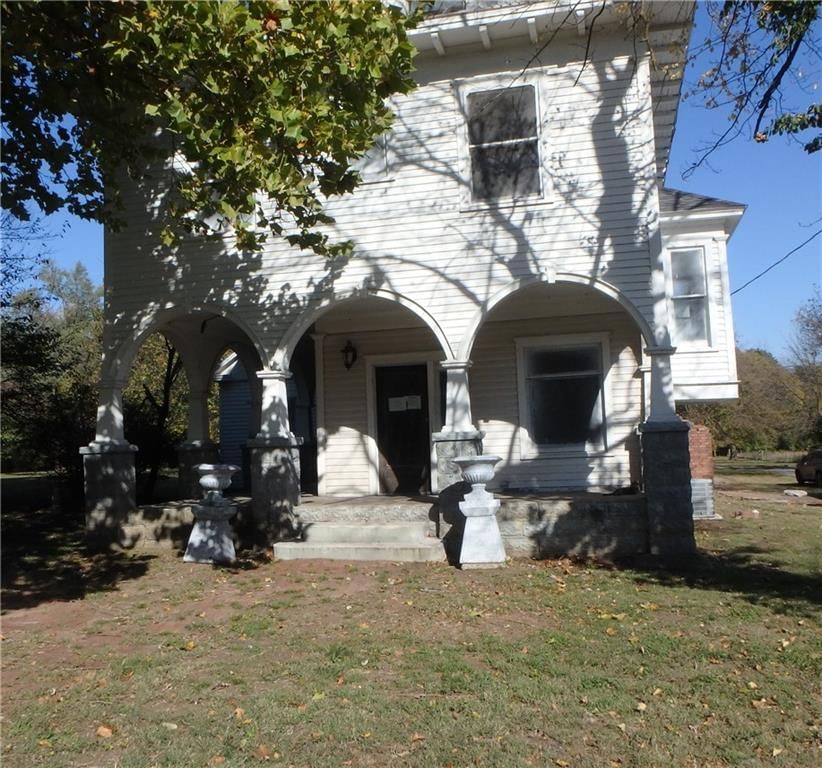701 W Main Street — photo 11