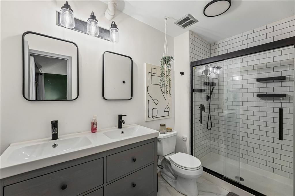 11716 W 101st Street — photo 17