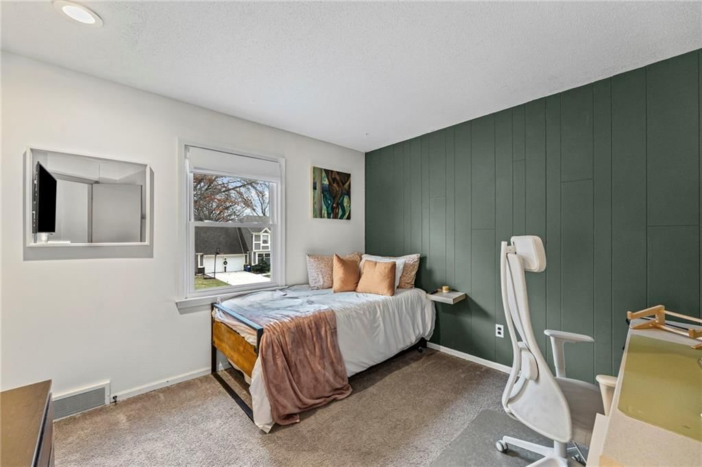 11716 W 101st Street — photo 22