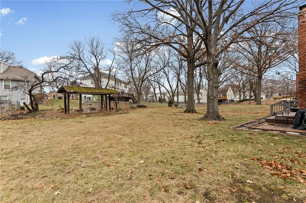 11716 W 101st Street — photo 27