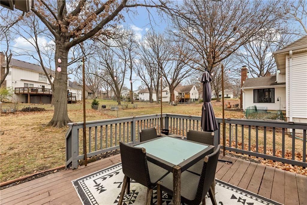 11716 W 101st Street — photo 28