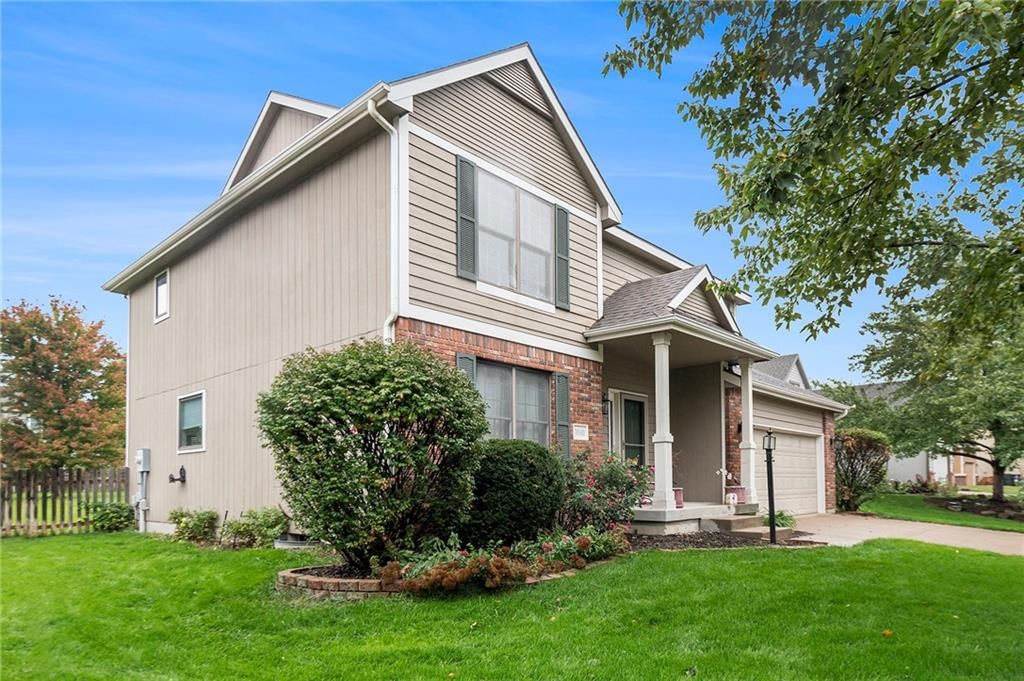 1040 Stonecreek Drive — photo 4