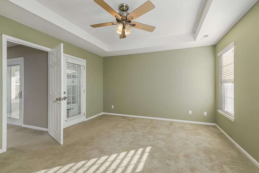 2308 Sycamore Drive — photo 10